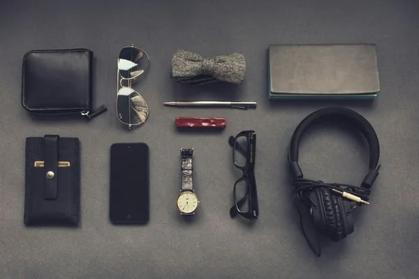 How a wholesale search works.