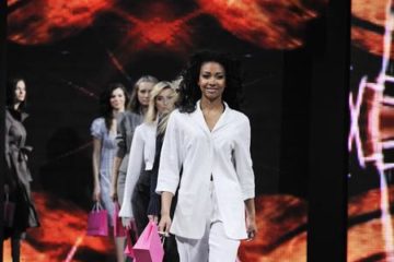 models walking on runway